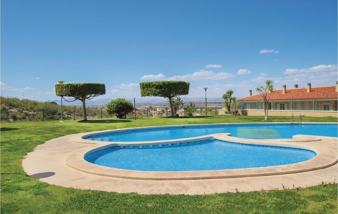 Nice Apartment In Santa Pola With Kitchenette Exterior photo